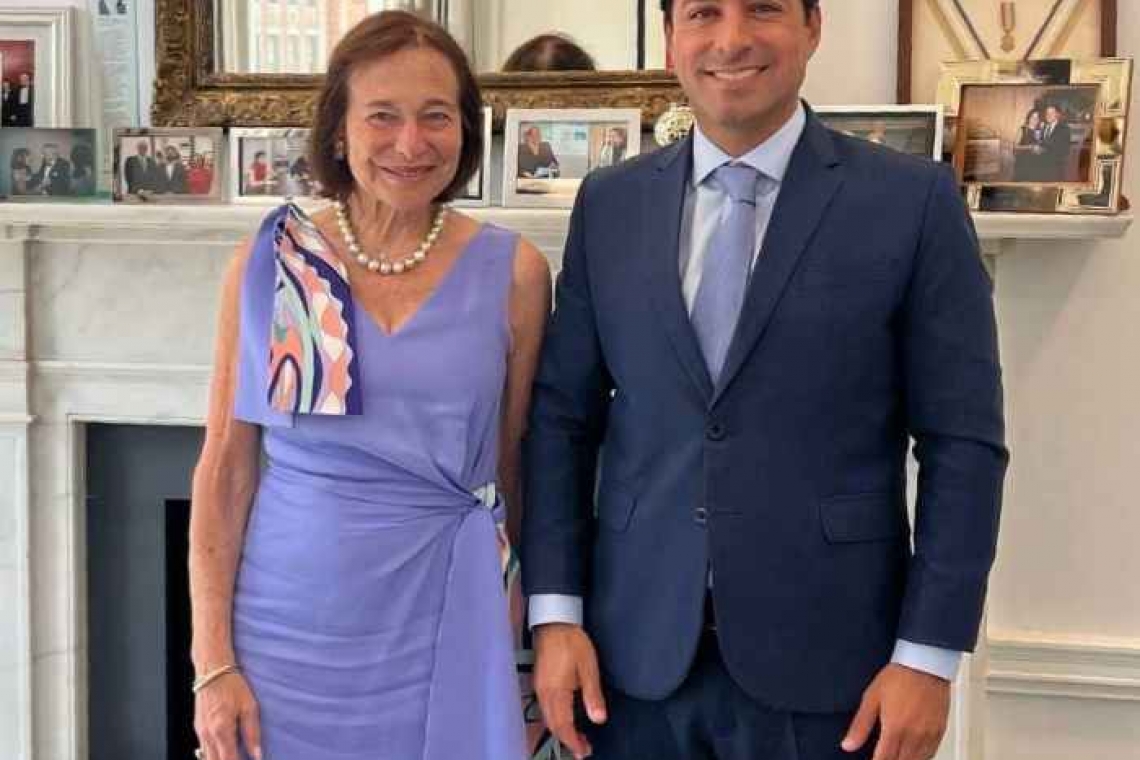  Promueven más inversiones para los yucatecos