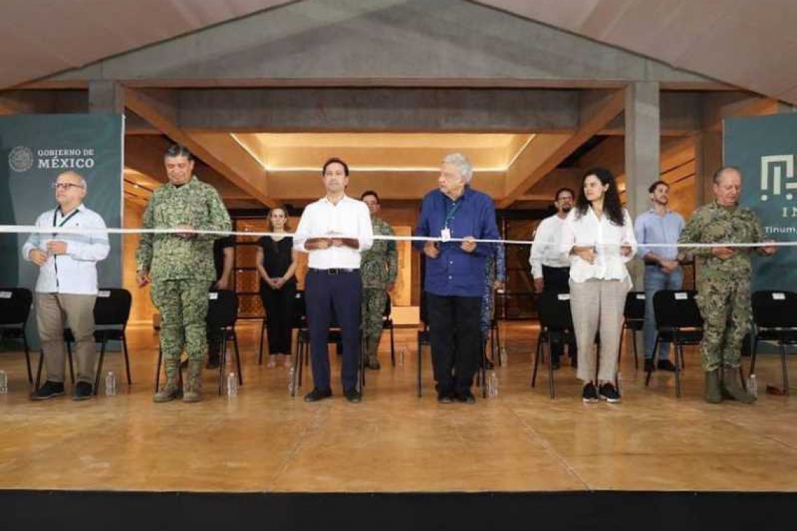 El Gobernador Vila Dosal y el Presidente AMLO inauguraron el Gran Museo de Chichén Itzá cercano a la antigua ciudad maya.