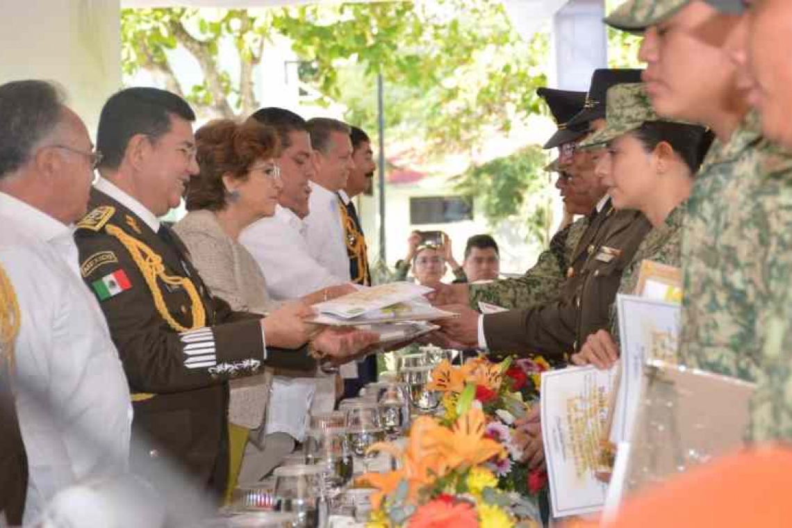Homenaje a los soldados mexicanos