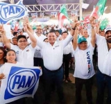 Barrera Concha convocó a disminuir la desigualdad y la pobreza.