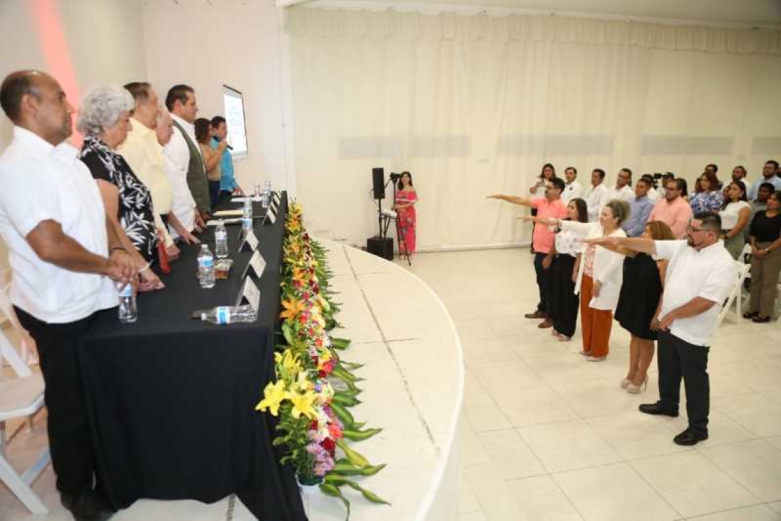 Tomó protesta la nueva directiva local del STIRTT