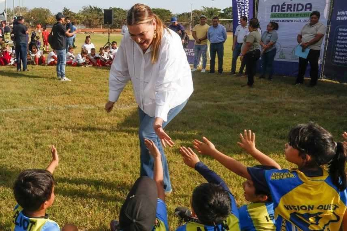 Vecinos aportaron ideas para remodelar una unidad deportiva.