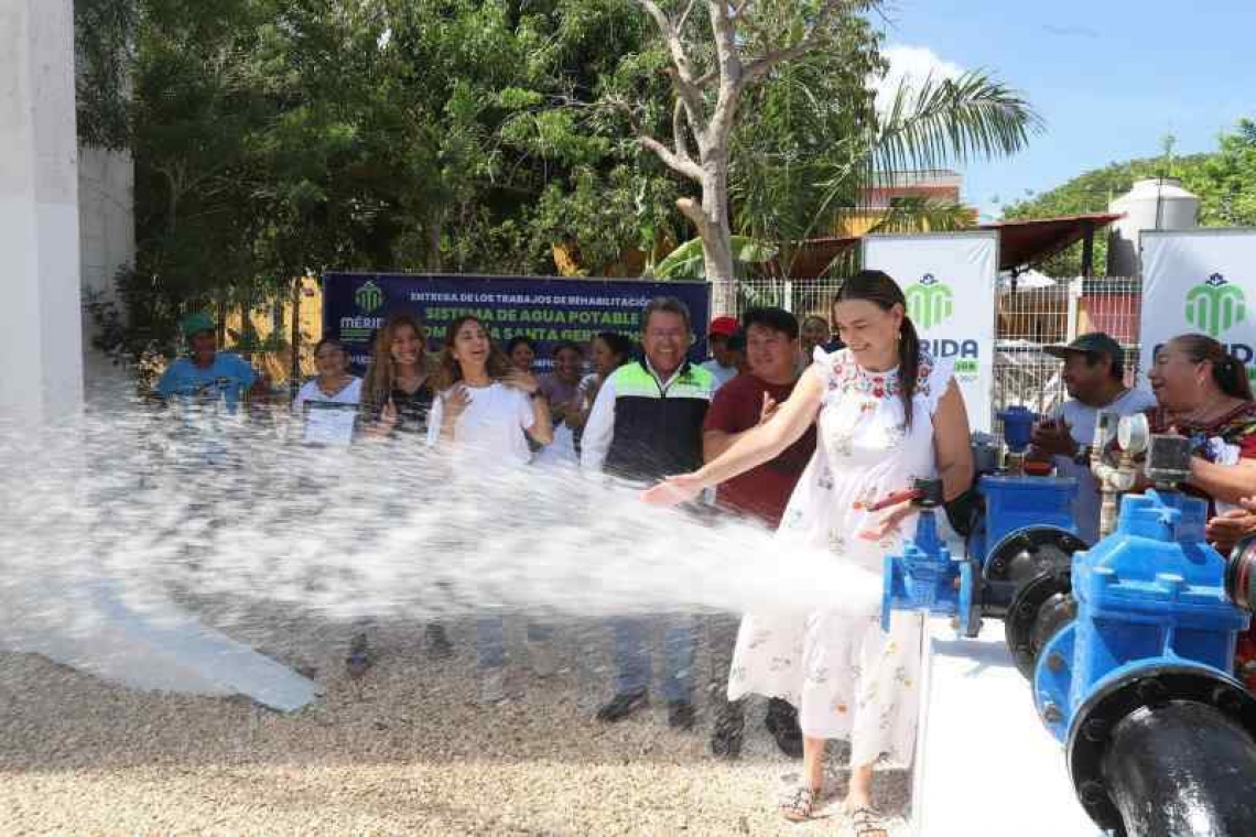 AGUA EN SANTA GERTRUDIS COPÓ, MORA EL SISTEMA DE AGUA POTABLE, CECILIA SÍ CUMPLE.