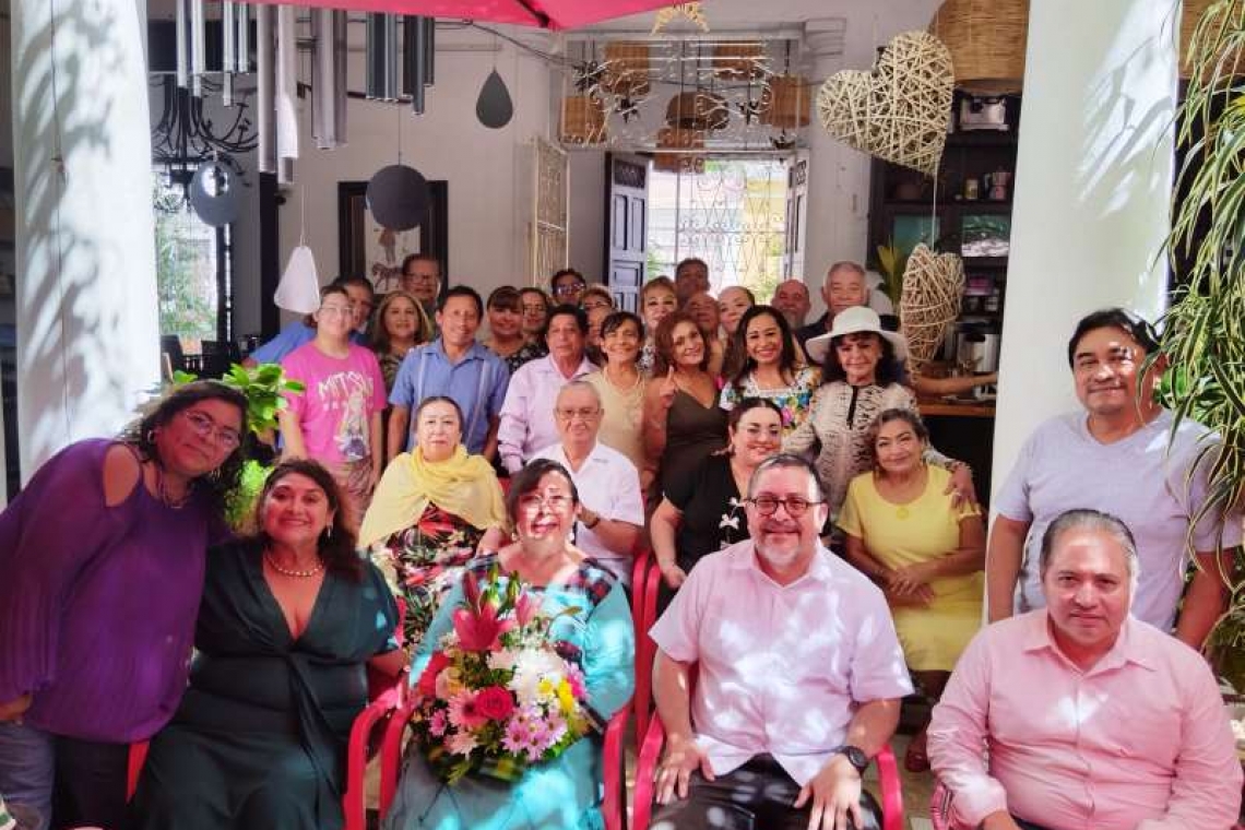 EN EL COLEGIO DE LOCUTORES DE YUCATAN CELEBRAN REENCUENTRO Y NUEVAS ACTIVIDADES.