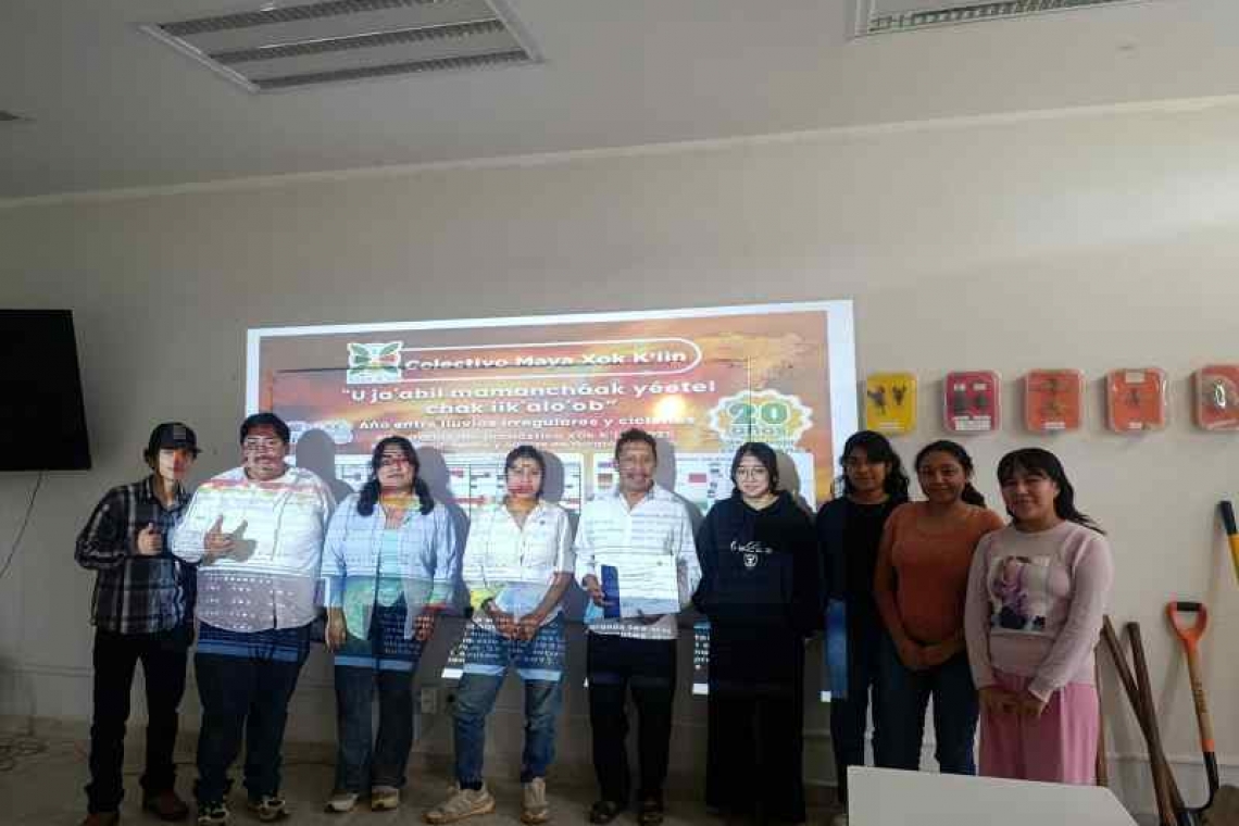 Yucatán: urge que los jóvenes universitarios se preparen para la vida.