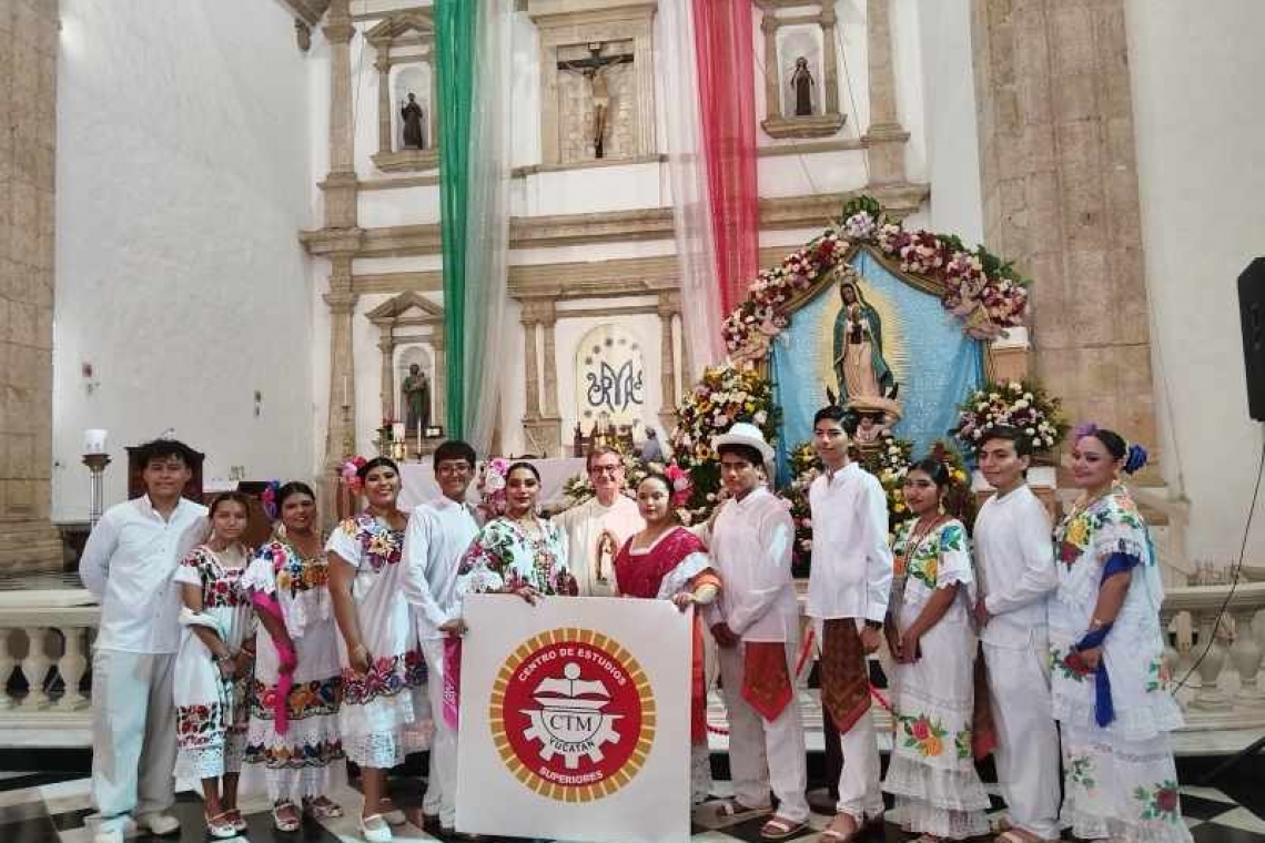 LA ESCUELA CTM ADELANTÓ LOS FESTEJOS A LA VIRGEN DE GUADALUPE.