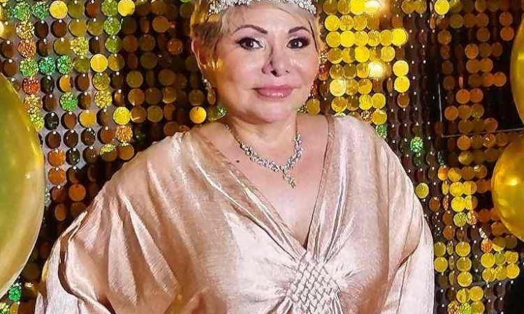 EMOTIVO FESTEJO DE LA EMPRESARIA MARY CANTO.