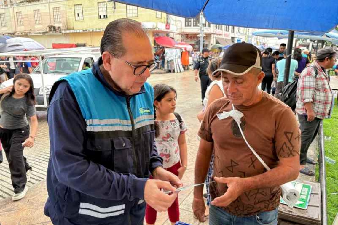 Otorga Ayuntamiento 270 permisos para vender artículos navideños.