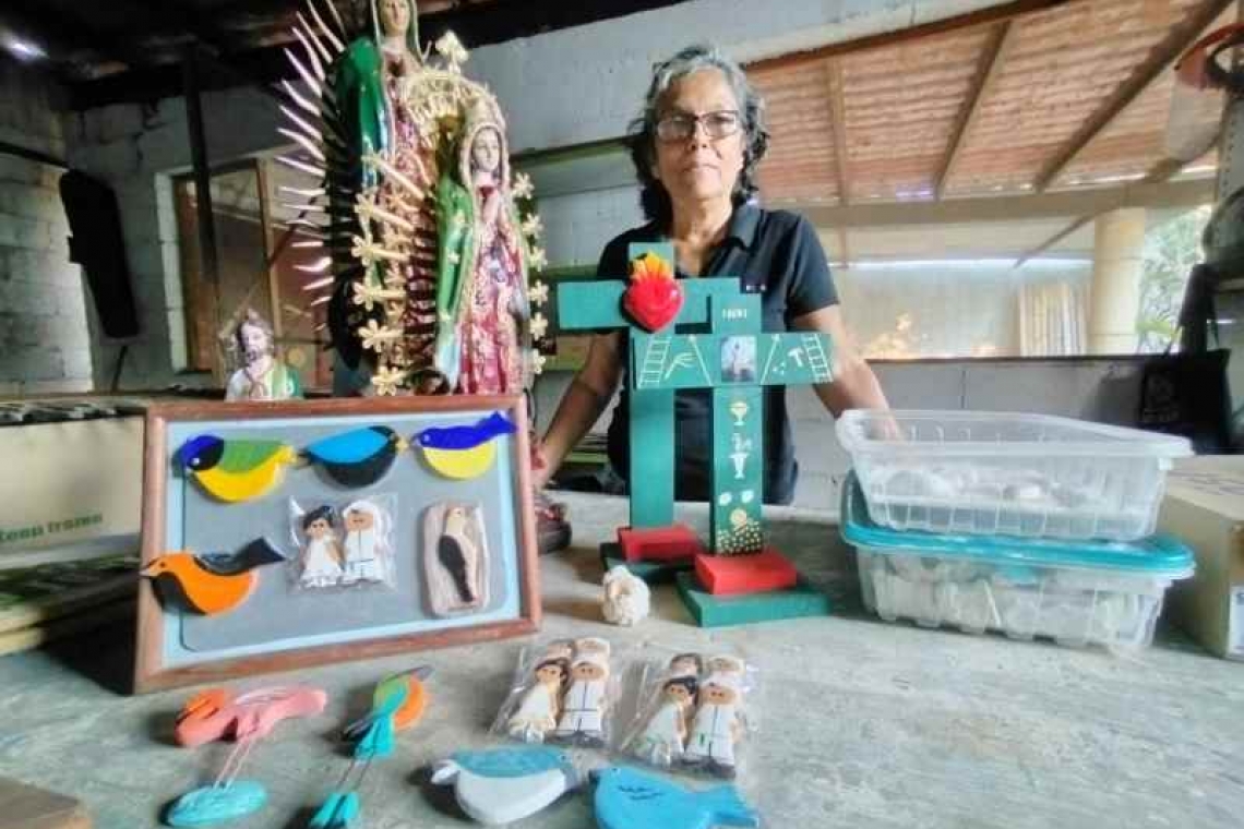 RESTAURADORA DE RECUERDOS