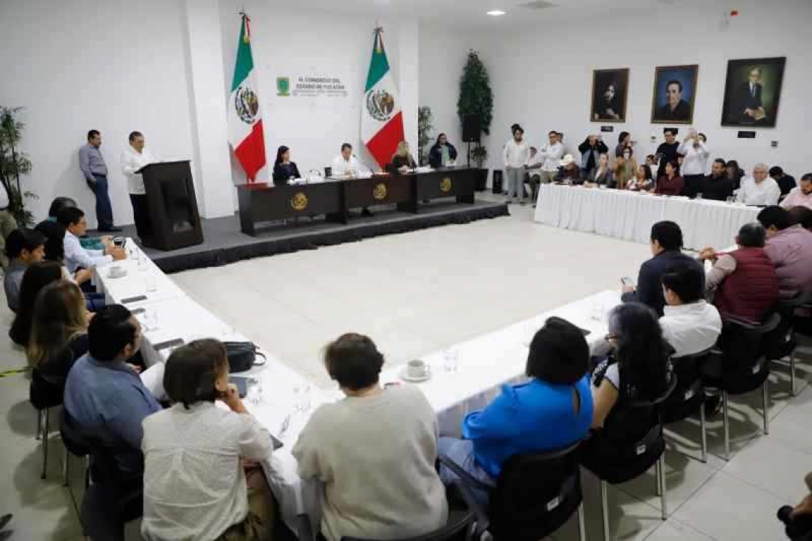 Eligen Mesa Directiva del Segundo Período Ordinario de Sesiones del Segundo Año de la LXIV Legislatura