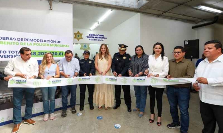 Cecilia Patrón entrega nueva base para la Policía Municipal en San Benito.