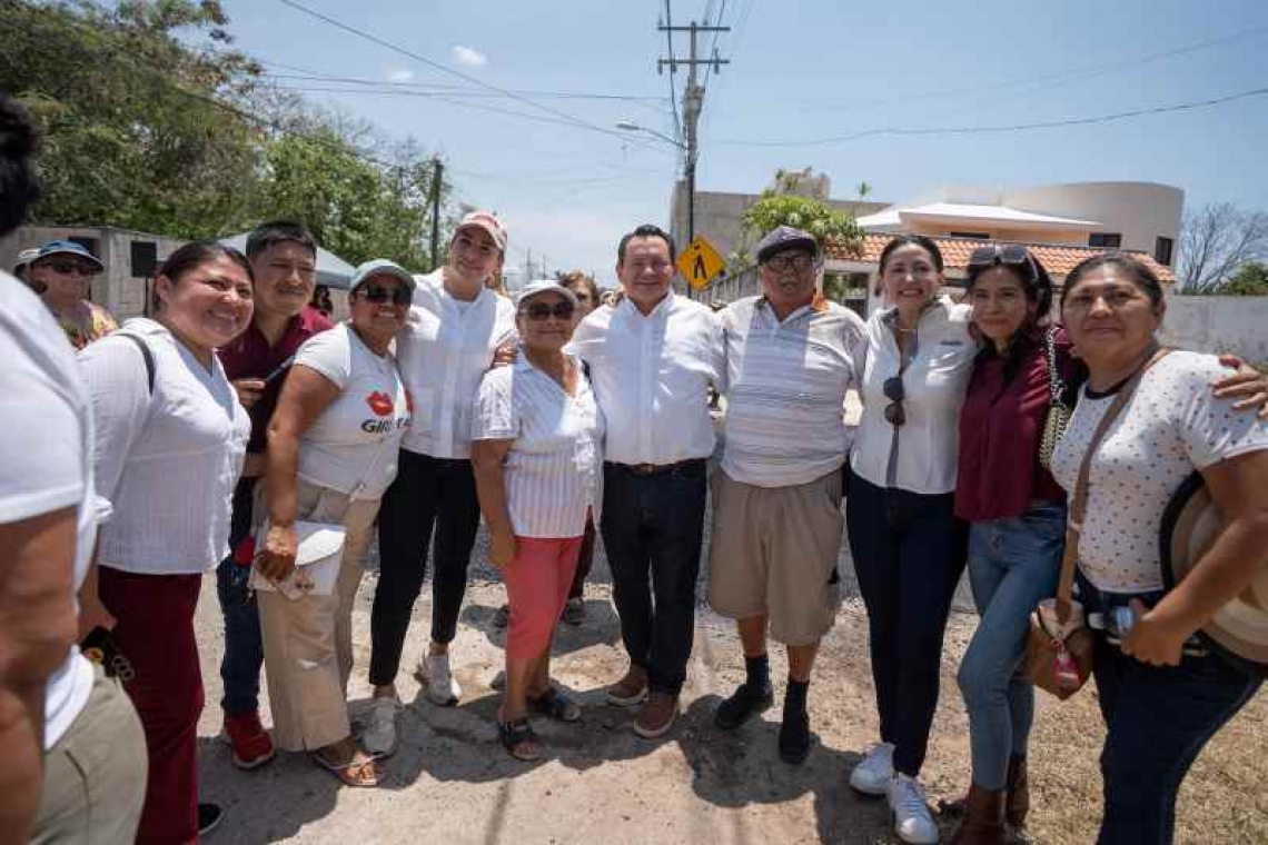 INICIAN TRABAJOS DE BACHEO EN CALLES DE LA COLONIA LEANDRO VALLE.