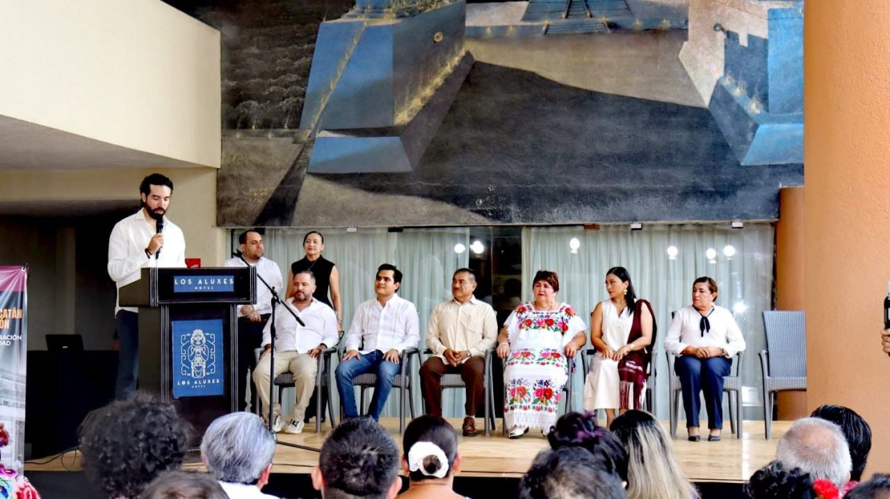 Acto conmemorativo por el 81 aniversario del Archivo General del Estado de Yucatán