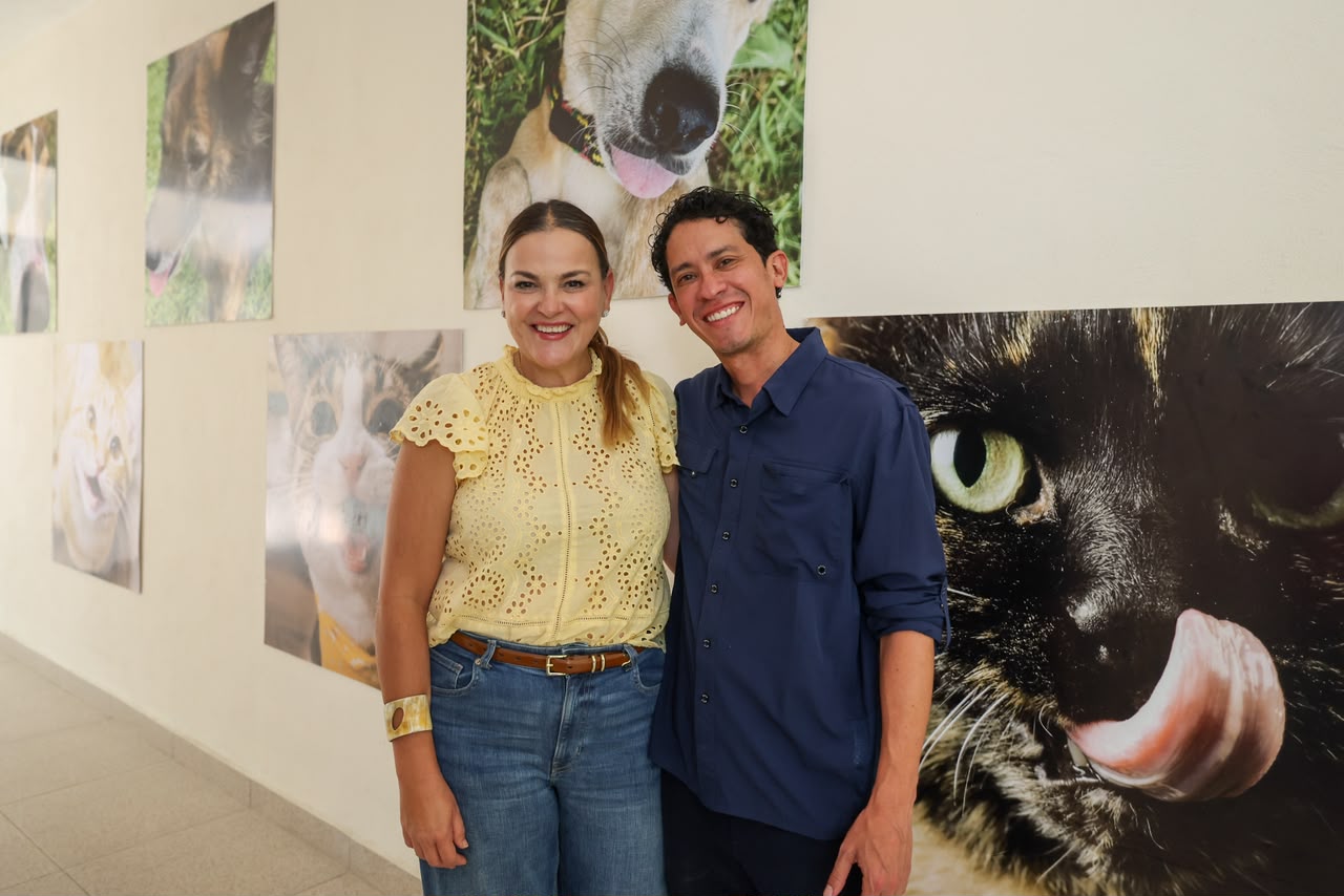 Cecilia Patrón en la Clínica Veterinaria Municipal durante la jornada de bienestar animal