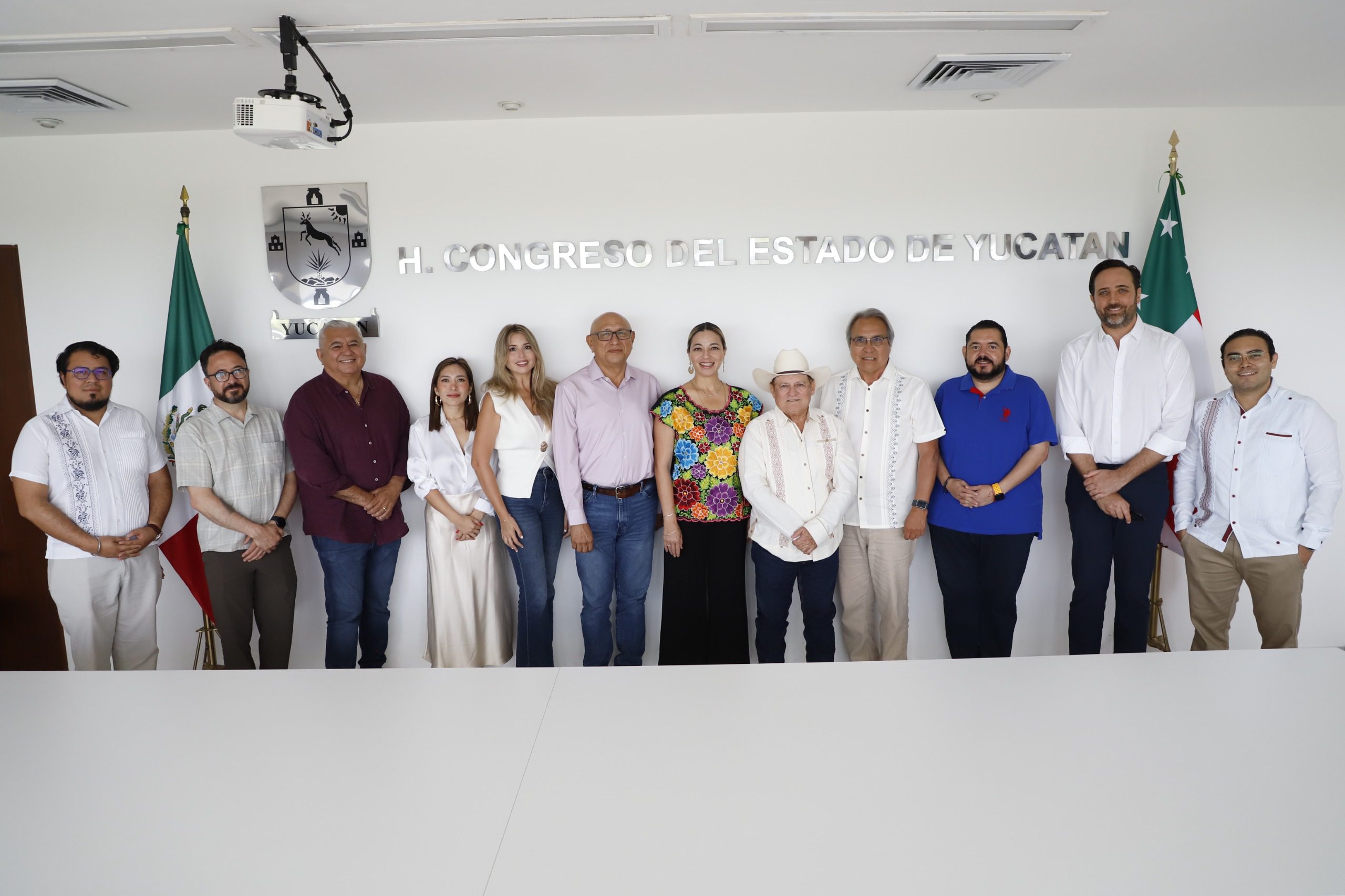 Expo Mercadito Mérida trae artesanías y emprendedores al Parque Eulogio Rosado