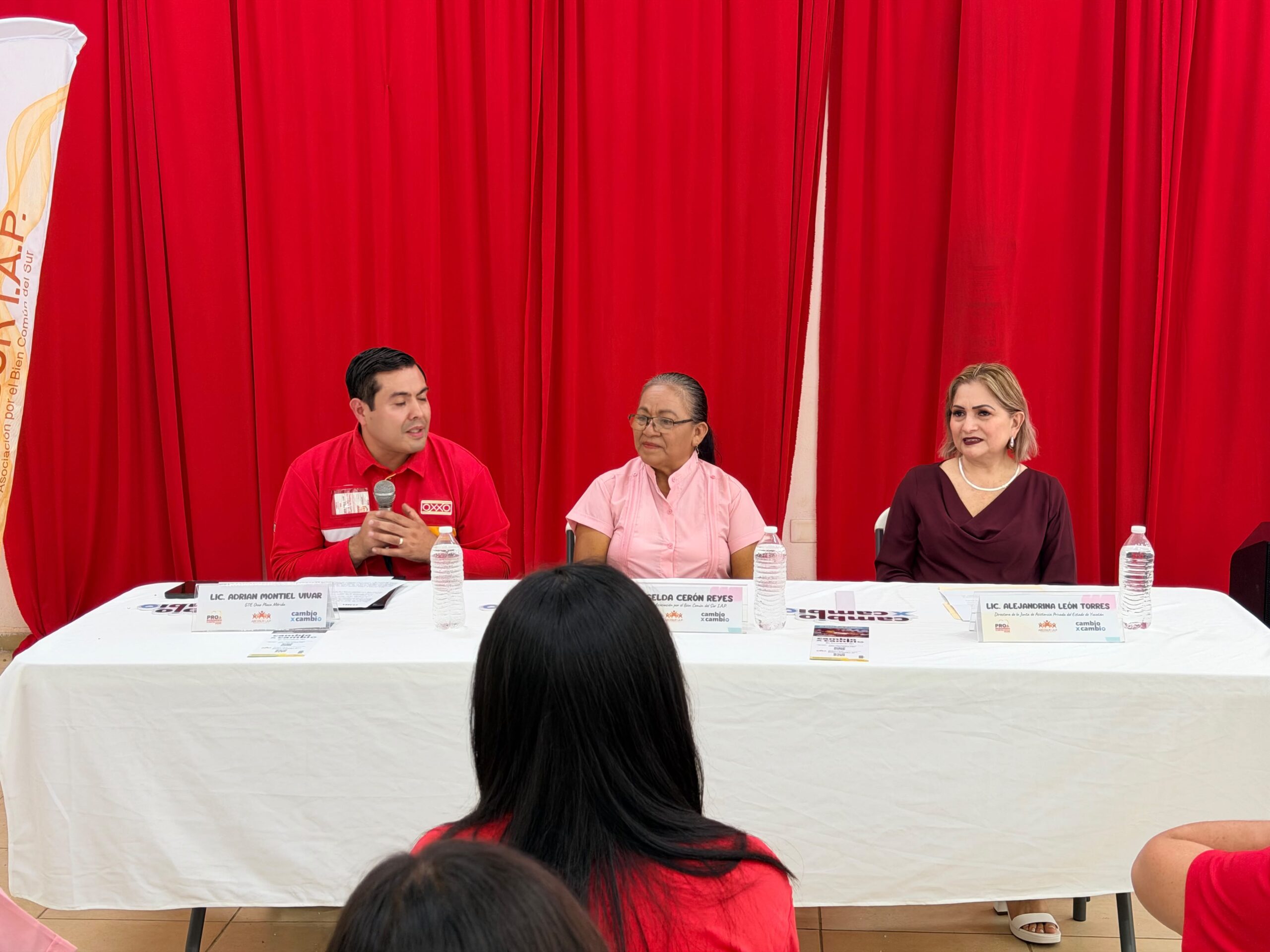 JAPEY y OXXO unen esfuerzos para apoyar a 150 niñas, niños y adolescentes del sur de Mérida