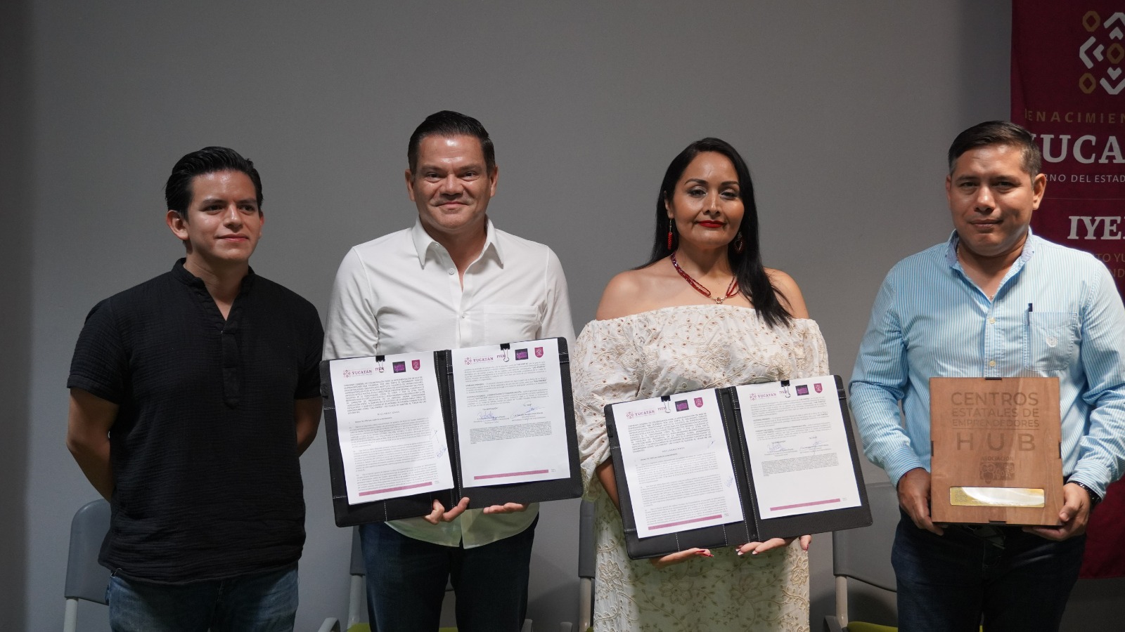 Treinta y cinco mujeres emprendedoras se suman a la red del IYEM en Yucatán